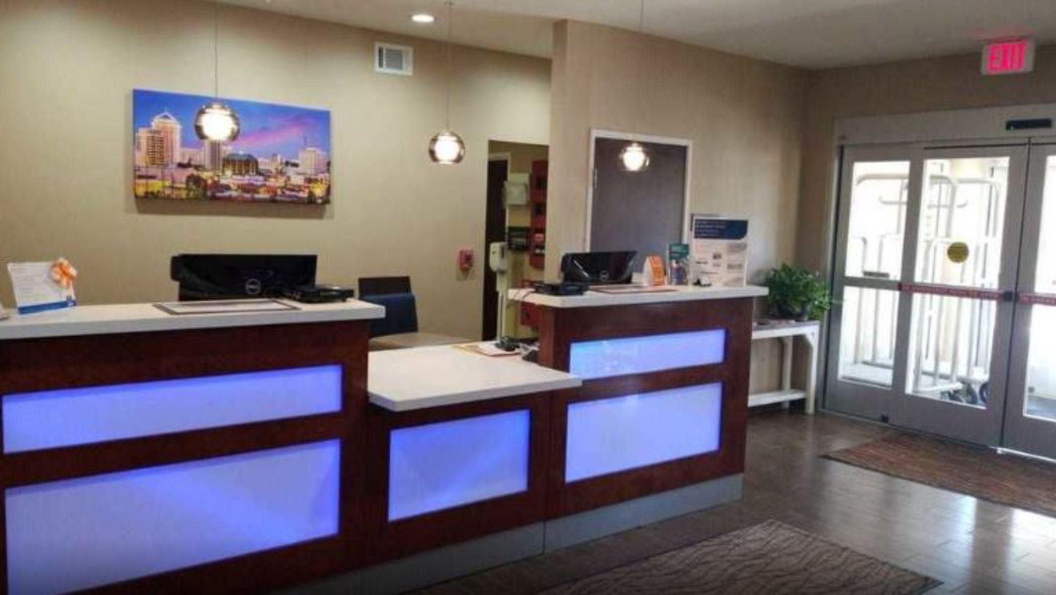 Comfort Inn & Suites Montgomery East Carmichael Rd Dış mekan fotoğraf