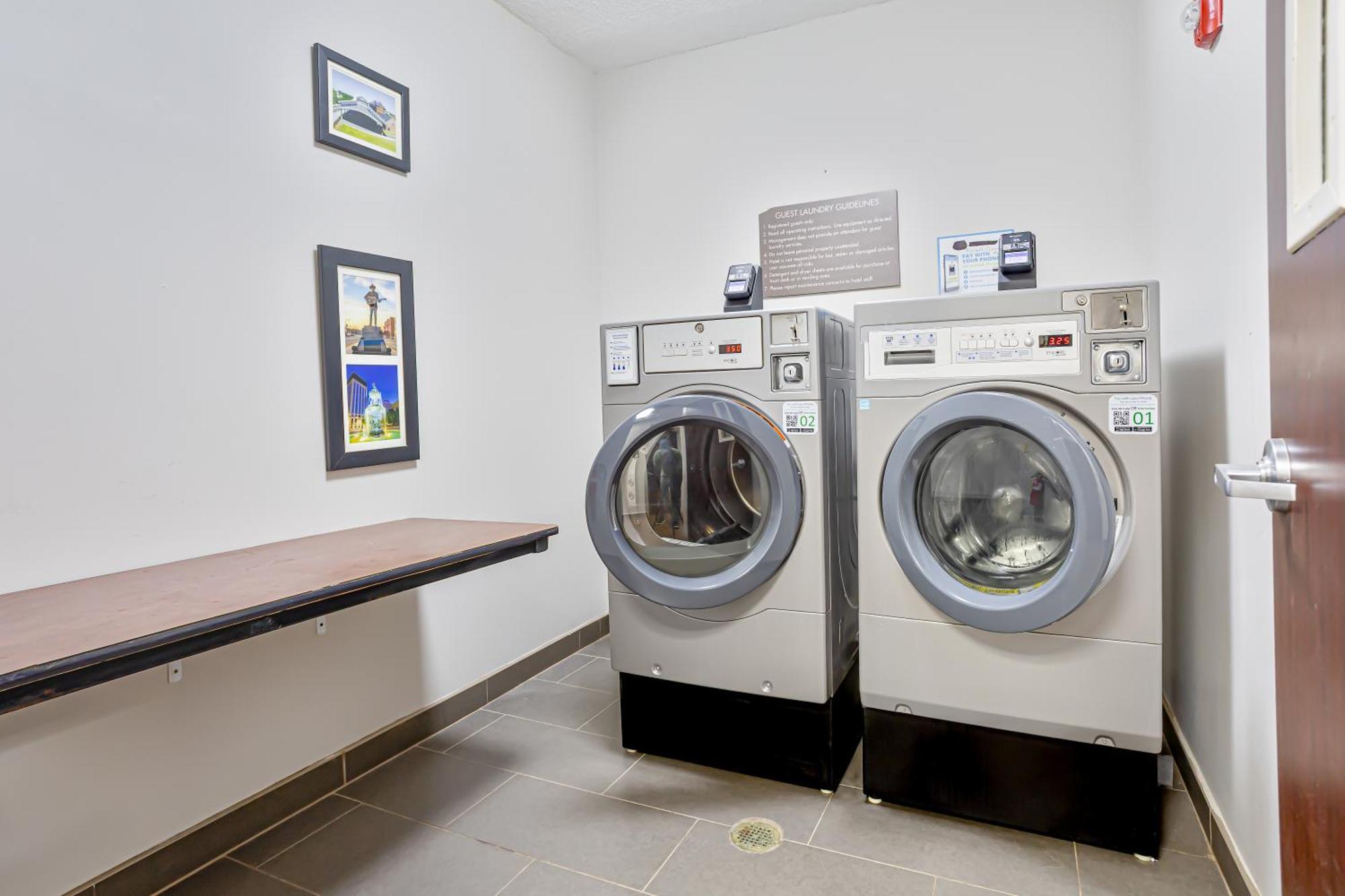 Comfort Inn & Suites Montgomery East Carmichael Rd Dış mekan fotoğraf