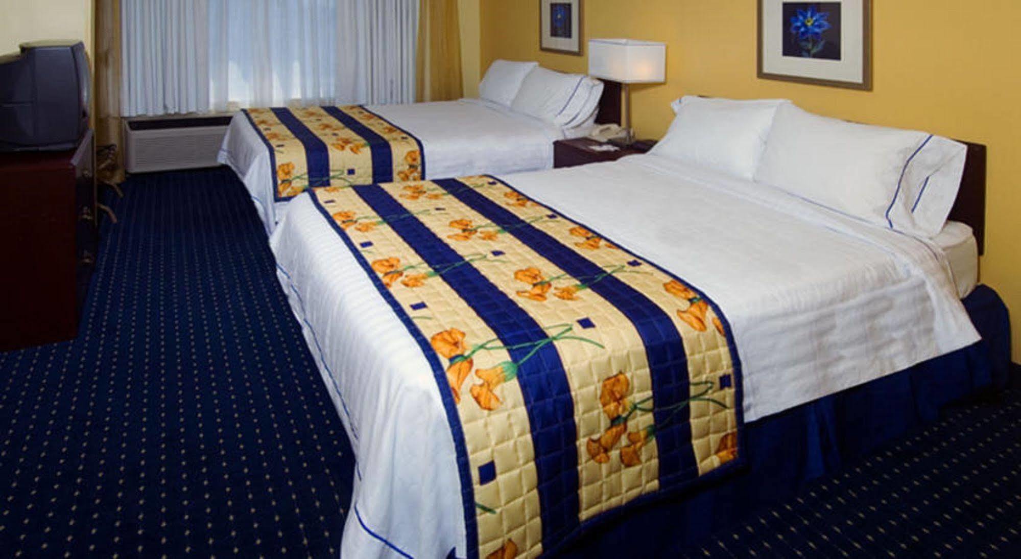 Comfort Inn & Suites Montgomery East Carmichael Rd Dış mekan fotoğraf
